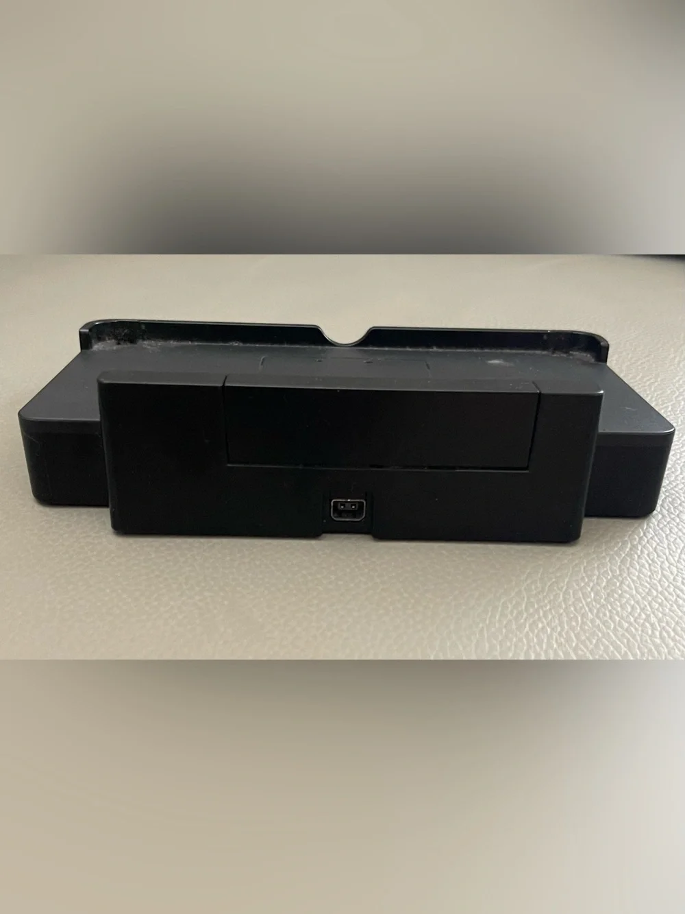 Nintendo 3DS Black Charging Cradle, Model CTR-007.